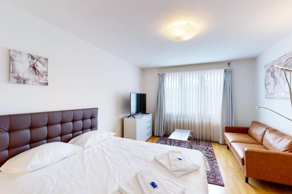 Very Spacious Studio In City Center - Parkview 4 Zurich Ngoại thất bức ảnh